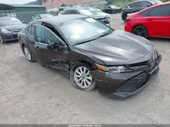 4T1B11HK8JU541000 2018 TOYOTA CAMRY