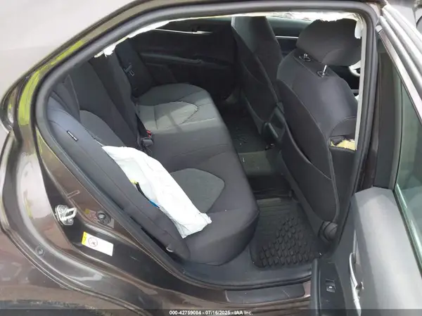 4T1B11HK8JU541000 2018 TOYOTA CAMRY - Image 8