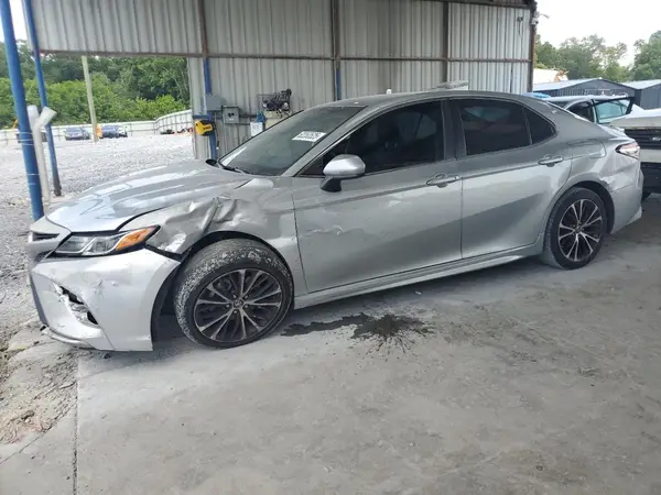 4T1B11HK8JU541160 2018 TOYOTA CAMRY - Image 1