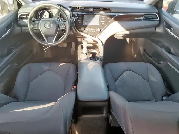4T1B11HK8JU541918 2018 TOYOTA CAMRY - Image 8