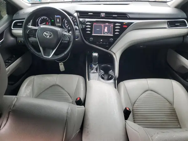 4T1B11HK8JU547153 2018 TOYOTA CAMRY - Image 8
