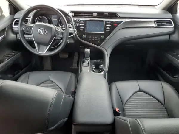4T1B11HK8JU548397 2018 TOYOTA CAMRY - Image 8