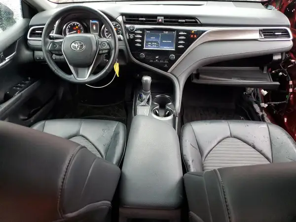 4T1B11HK8JU549453 2018 TOYOTA CAMRY - Image 8