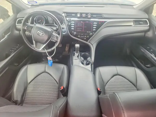 4T1B11HK8JU550540 2018 TOYOTA CAMRY - Image 8