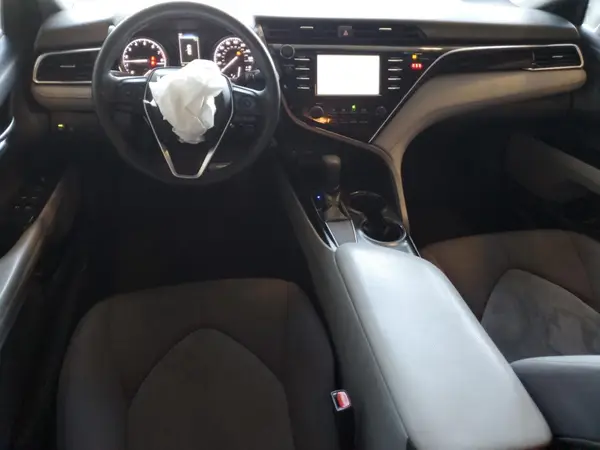 4T1B11HK8JU551817 2018 TOYOTA CAMRY - Image 8