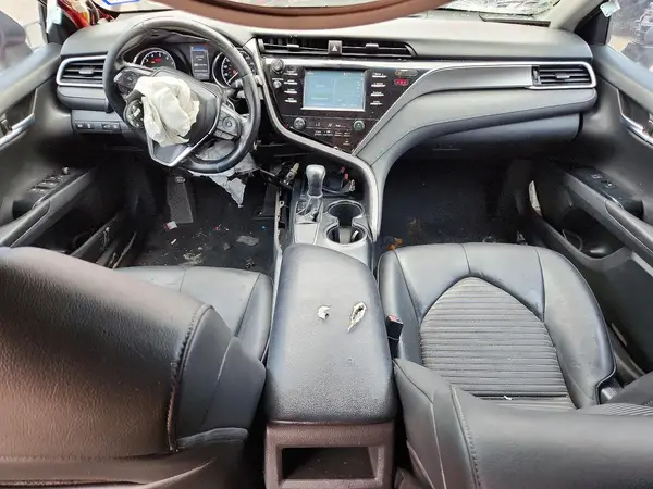 4T1B11HK8JU554832 2018 TOYOTA CAMRY - Image 8