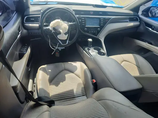 4T1B11HK8JU556421 2018 TOYOTA CAMRY - Image 8