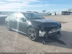 4T1B11HK8JU557620 2018 TOYOTA CAMRY