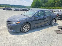 4T1B11HK8JU561831 2018 TOYOTA CAMRY