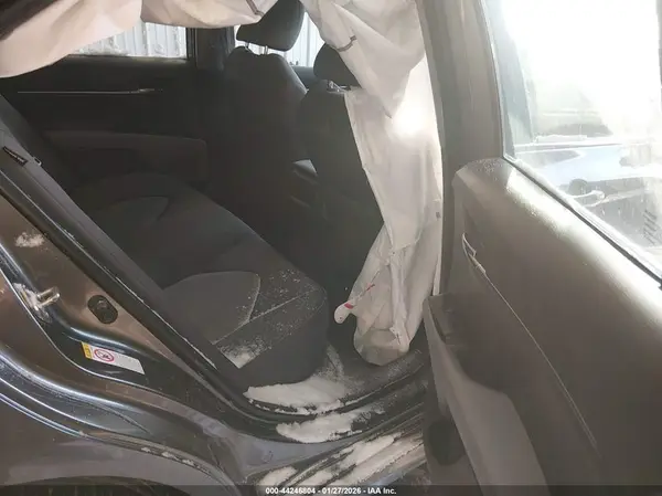 4T1B11HK8JU564308 2018 TOYOTA CAMRY - Image 8