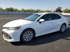 4T1B11HK8JU564518 2018 TOYOTA CAMRY