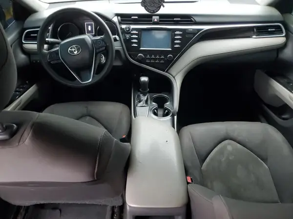 4T1B11HK8JU565491 2018 TOYOTA CAMRY - Image 8