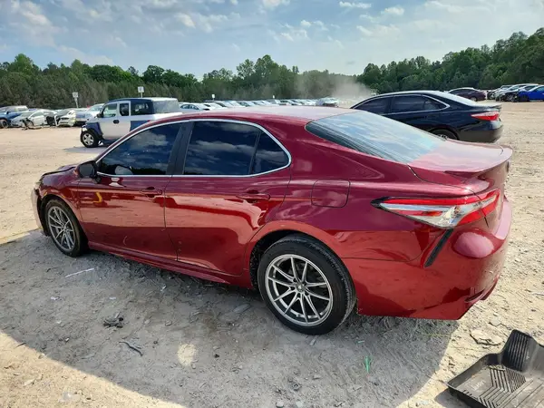 4T1B11HK8JU566561 2018 TOYOTA CAMRY - Image 2