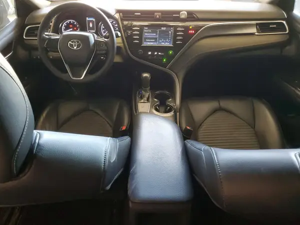 4T1B11HK8JU572716 2018 TOYOTA CAMRY - Image 8