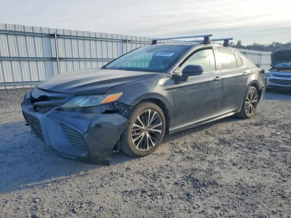 4T1B11HK8JU579665 2018 TOYOTA CAMRY - Image 1