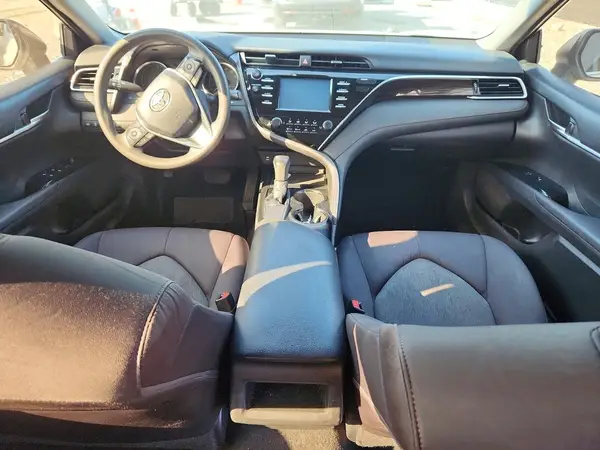 4T1B11HK8JU584395 2018 TOYOTA CAMRY - Image 8