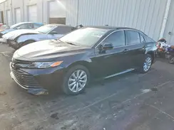 4T1B11HK8JU585675 2018 TOYOTA CAMRY