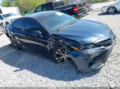 4T1B11HK8JU587135 2018 TOYOTA CAMRY