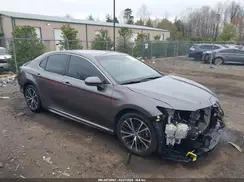 4T1B11HK8JU599088 2018 TOYOTA CAMRY