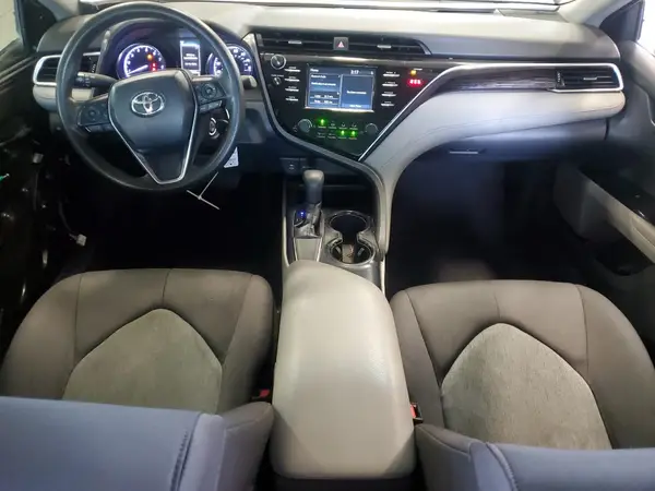 4T1B11HK8JU601504 2018 TOYOTA CAMRY - Image 8