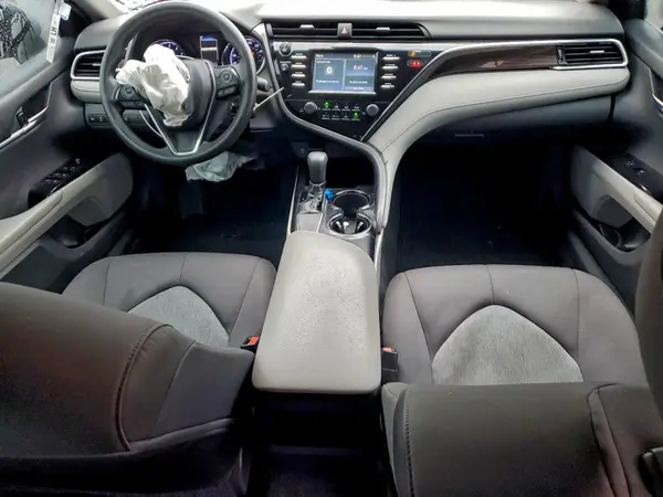 4T1B11HK8JU602717 2018 TOYOTA CAMRY - Image 8