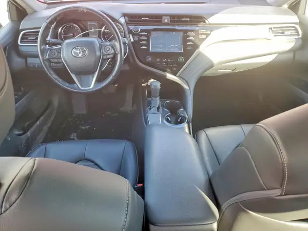 4T1B11HK8JU603219 2018 TOYOTA CAMRY - Image 8