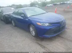 4T1B11HK8JU604712 2018 TOYOTA CAMRY
