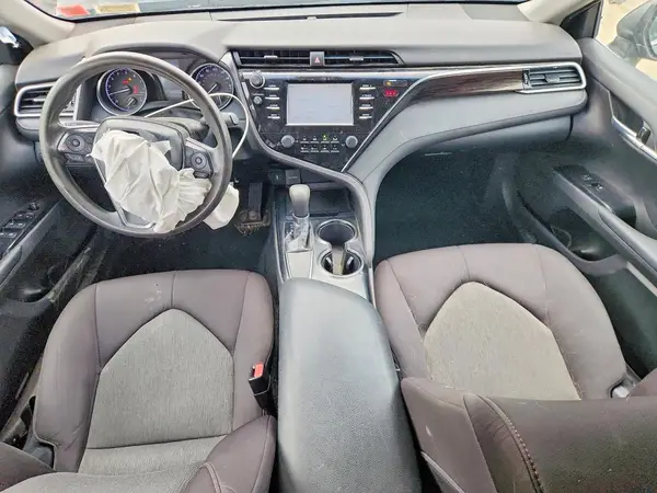 4T1B11HK8JU605312 2018 TOYOTA CAMRY - Image 8