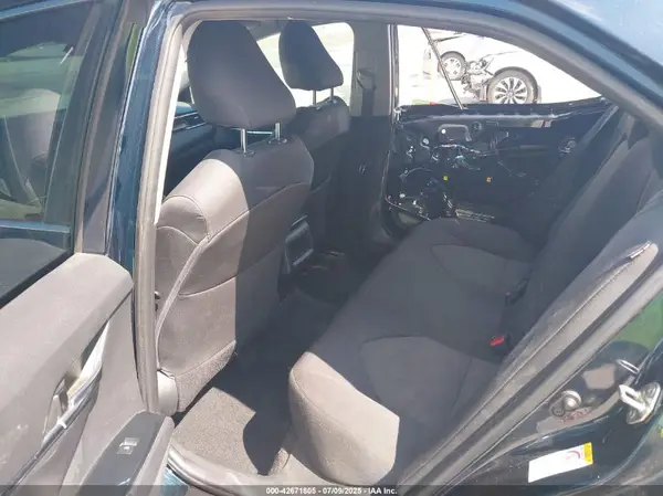 4T1B11HK8JU606525 2018 TOYOTA CAMRY - Image 8