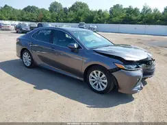 4T1B11HK8JU609781 2018 TOYOTA CAMRY