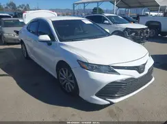 4T1B11HK8JU612163 2018 TOYOTA CAMRY