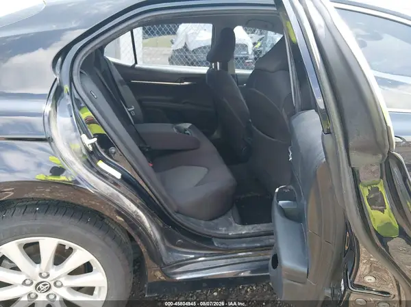 4T1B11HK8JU615113 2018 TOYOTA CAMRY - Image 8