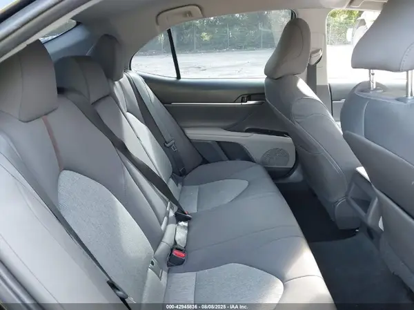 4T1B11HK8JU616522 2018 TOYOTA CAMRY - Image 8