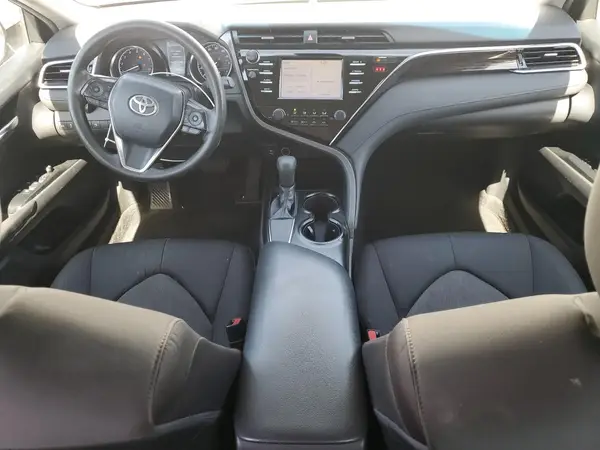 4T1B11HK8JU618657 2018 TOYOTA CAMRY - Image 8