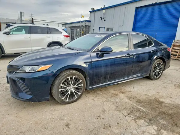 4T1B11HK8JU621106 2018 TOYOTA CAMRY - Image 1