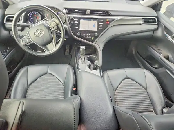 4T1B11HK8JU621106 2018 TOYOTA CAMRY - Image 8