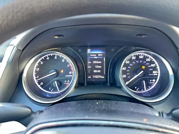 4T1B11HK8JU627116 2018 TOYOTA CAMRY - Image 8