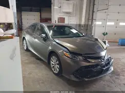 4T1B11HK8JU627634 2018 TOYOTA CAMRY