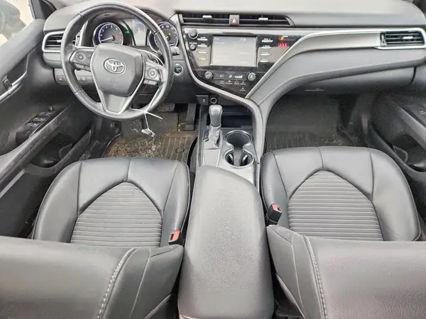 4T1B11HK8JU627701 2018 TOYOTA CAMRY - Image 8