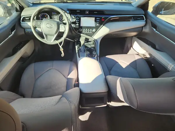 4T1B11HK8JU629335 2018 TOYOTA CAMRY - Image 8