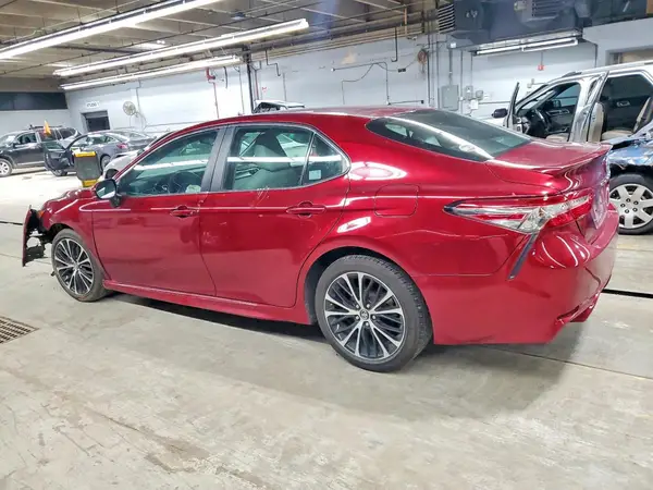 4T1B11HK8JU631408 2018 TOYOTA CAMRY - Image 2