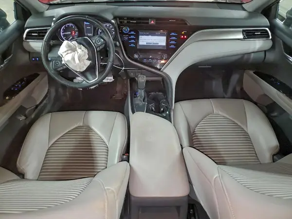 4T1B11HK8JU631408 2018 TOYOTA CAMRY - Image 8
