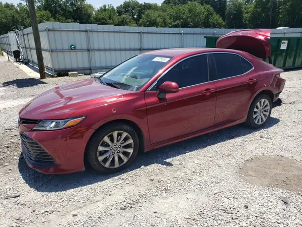 4T1B11HK8JU635202 2018 TOYOTA CAMRY - Image 1