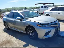 4T1B11HK8JU639203 2018 TOYOTA CAMRY