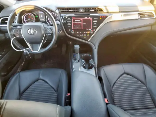 4T1B11HK8JU640707 2018 TOYOTA CAMRY - Image 8