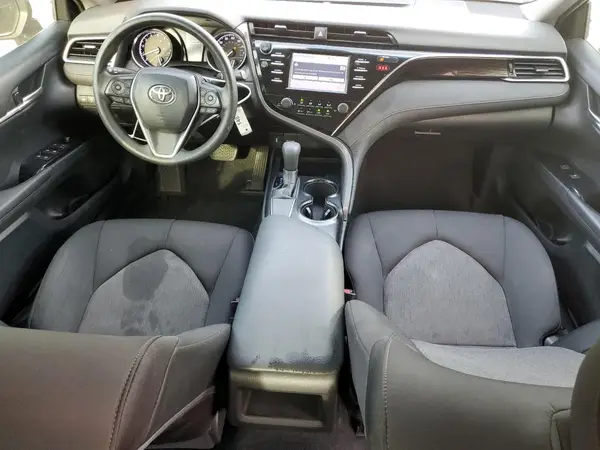 4T1B11HK8JU643347 2018 TOYOTA CAMRY - Image 8