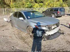 4T1B11HK8JU645289 2018 TOYOTA CAMRY