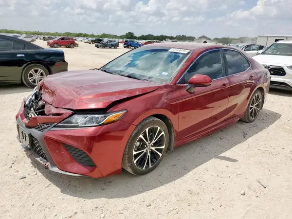 4T1B11HK8JU646684 2018 TOYOTA CAMRY - Image 1