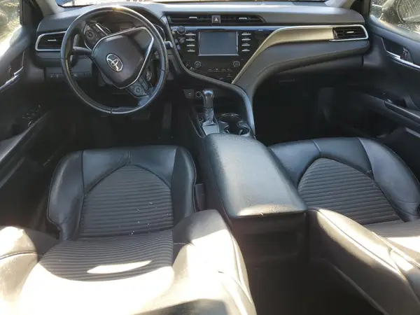 4T1B11HK8JU650945 2018 TOYOTA CAMRY - Image 8