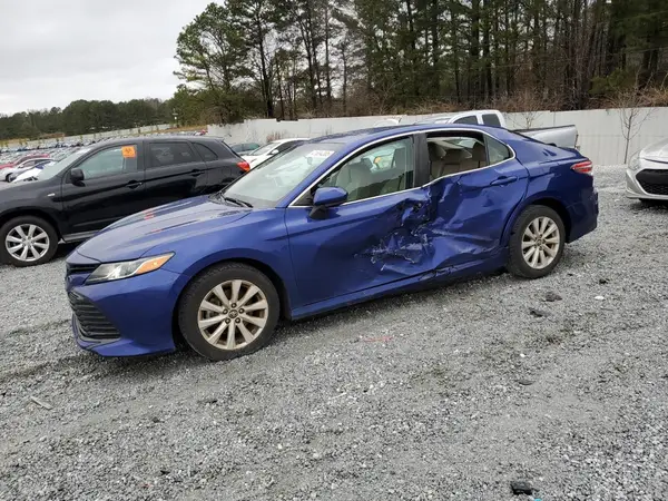 4T1B11HK8JU653148 2018 TOYOTA CAMRY - Image 1
